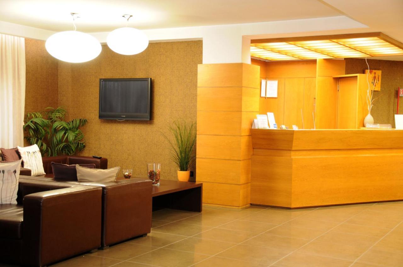 קאסוריה Hotel Fly מראה חיצוני תמונה