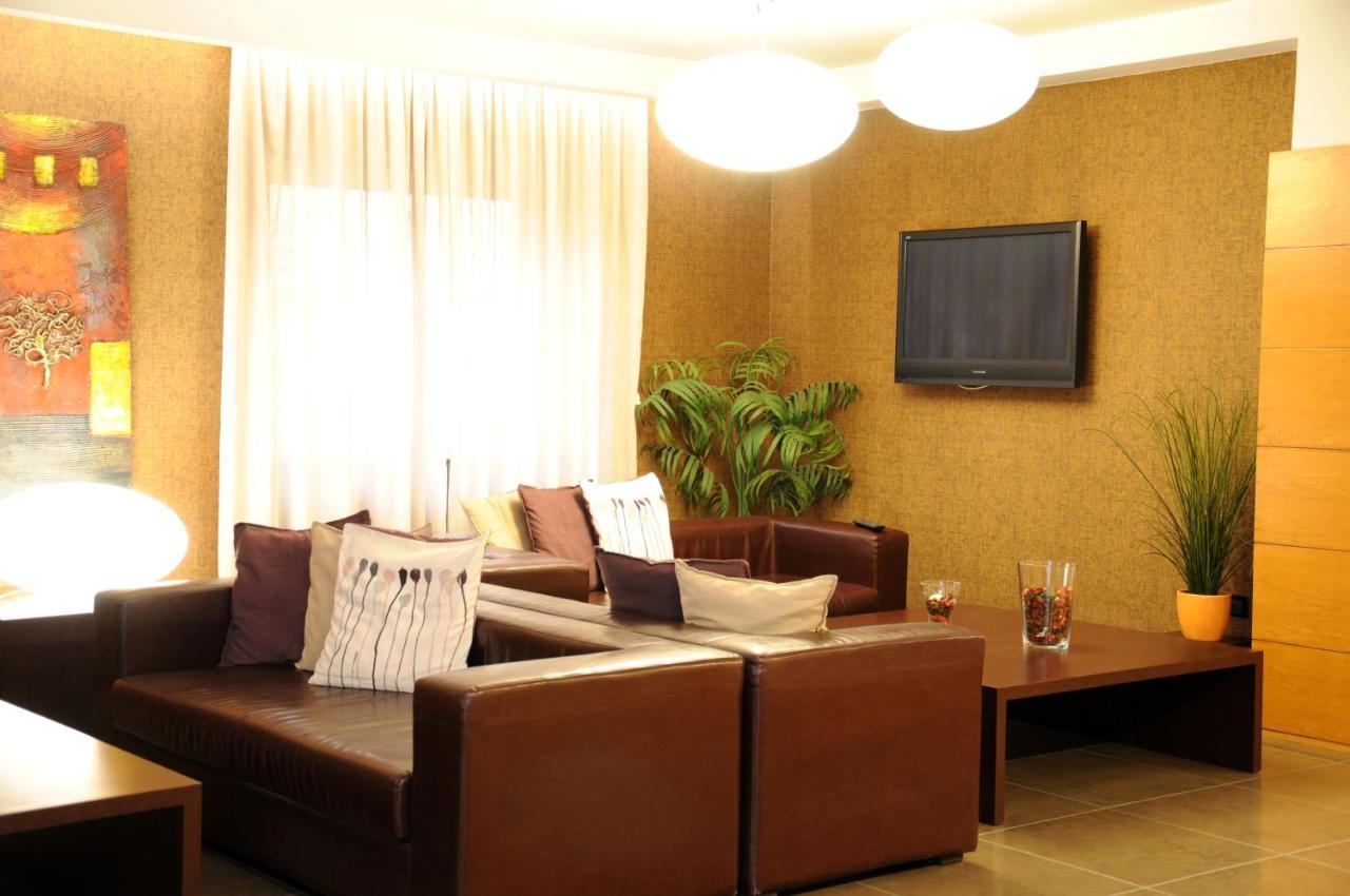 קאסוריה Hotel Fly מראה חיצוני תמונה