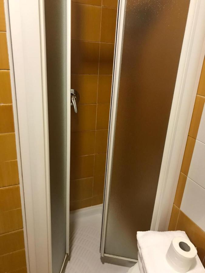 קאסוריה Hotel Fly מראה חיצוני תמונה